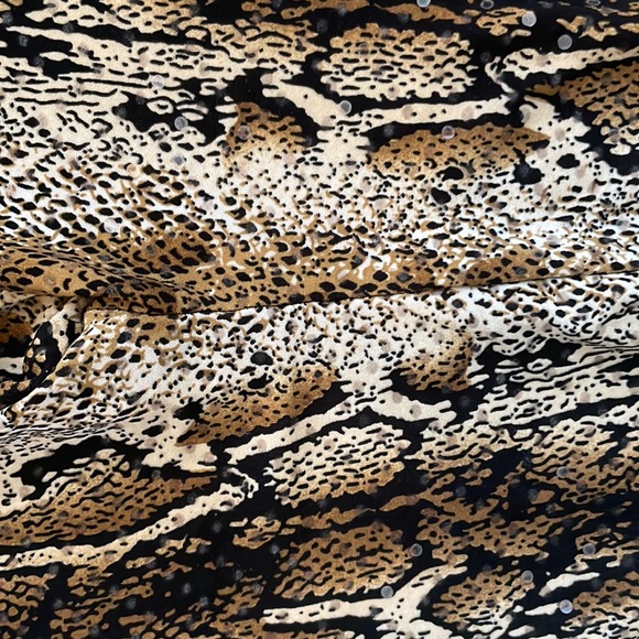 ✨🐍Snake Print Shirt + Pants Set🐍✨ - Picture 6 of 6